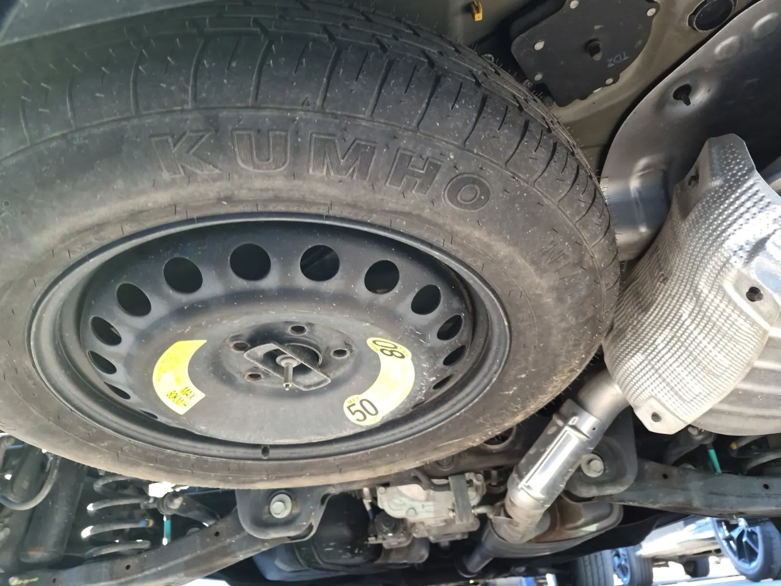 Spare Tire & Wheel Photo
