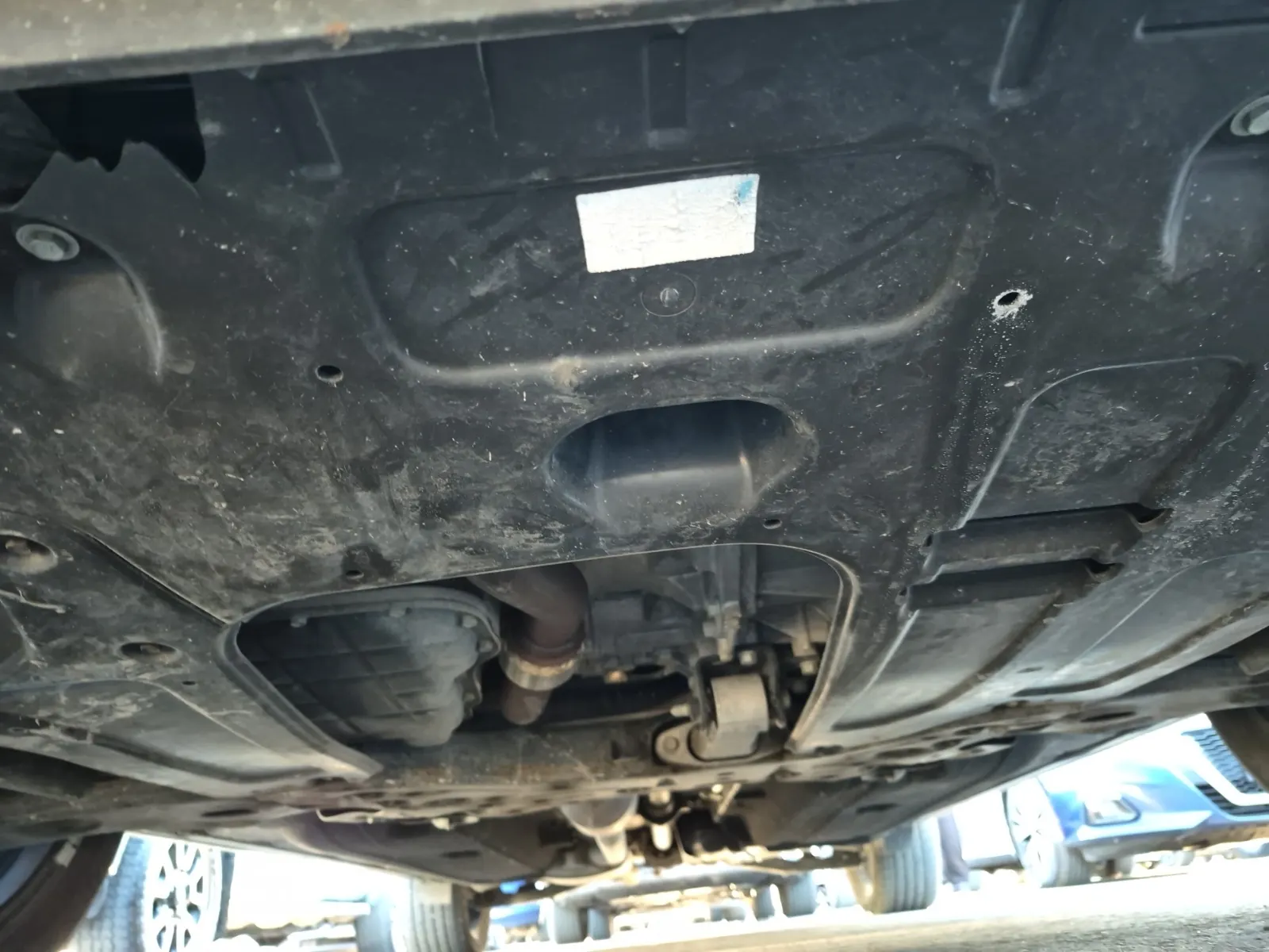 Undercarriage - Front Photo
