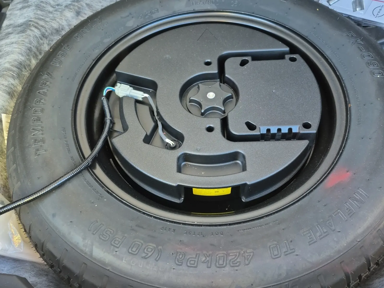 Spare Tire & Wheel Photo