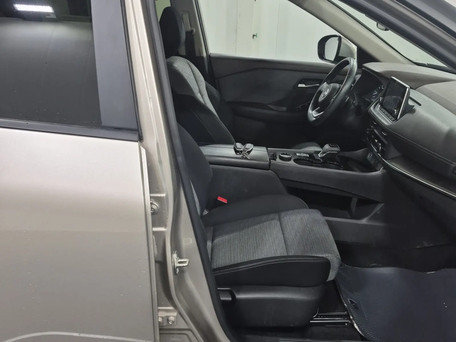 Right Side Interior Photo
