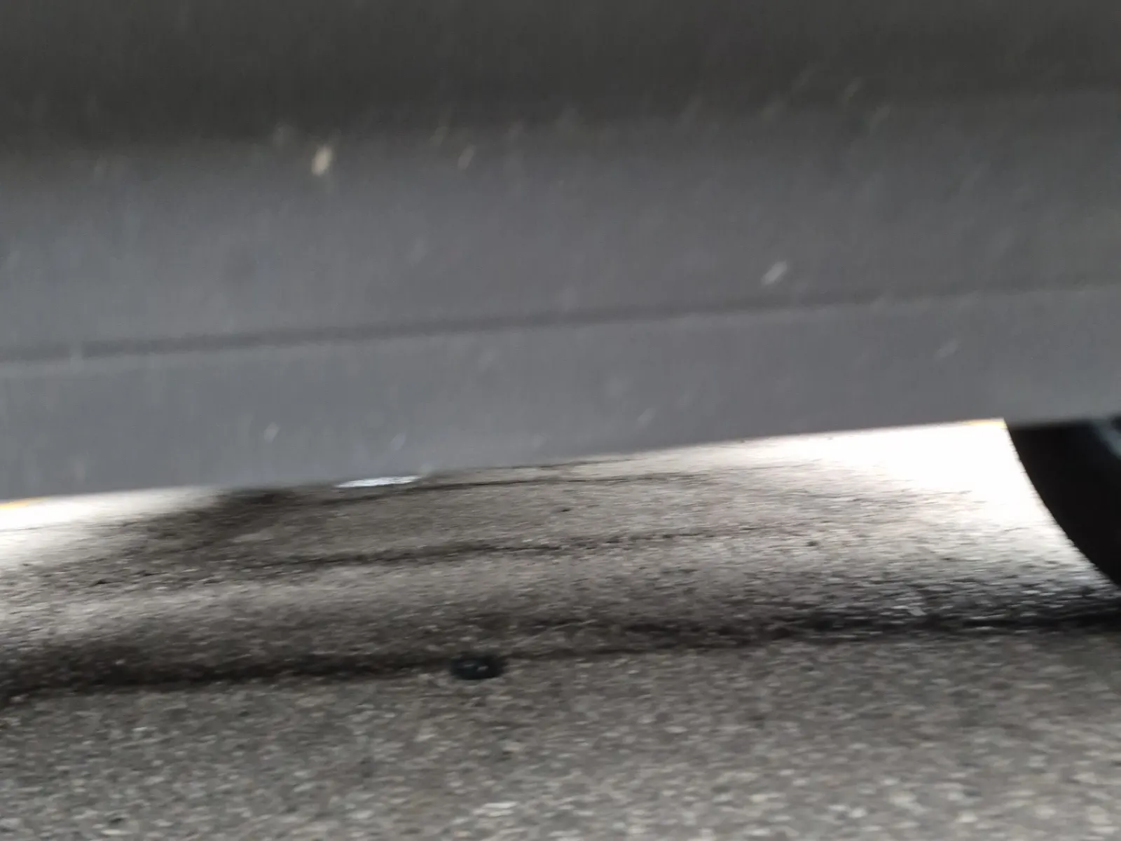 Undercarriage - Front Photo