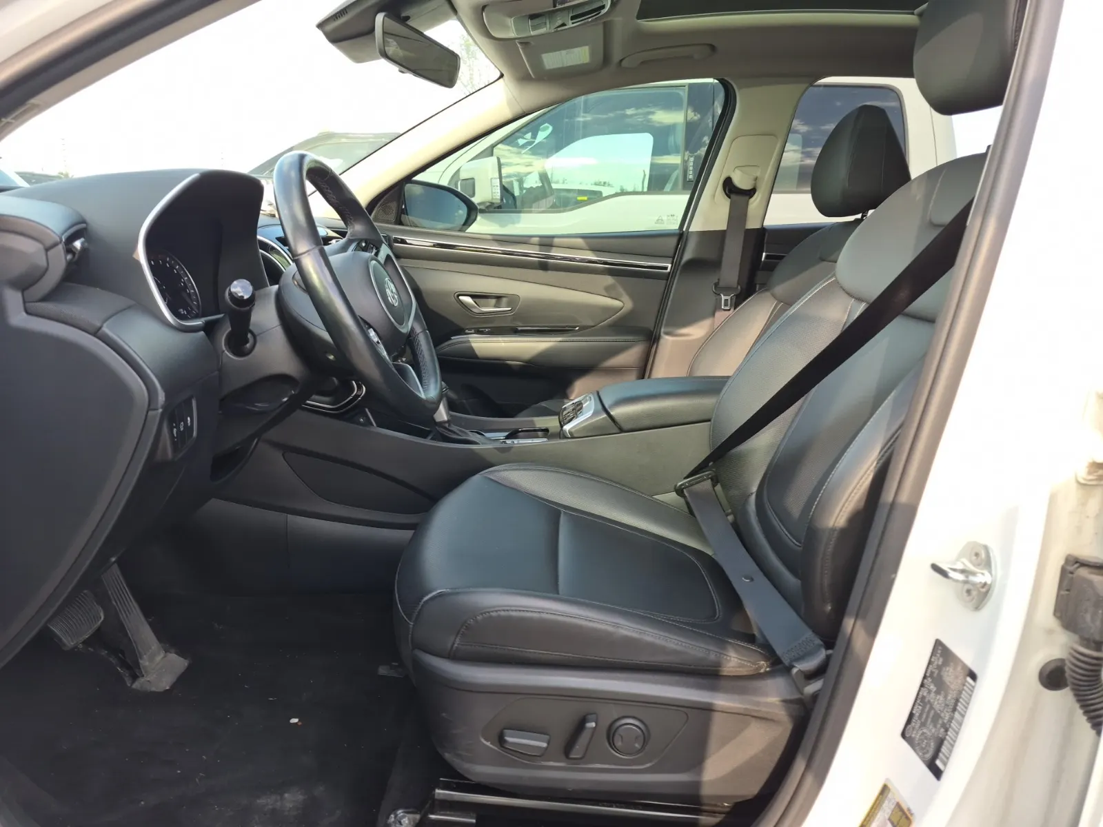 Front Interior Photo