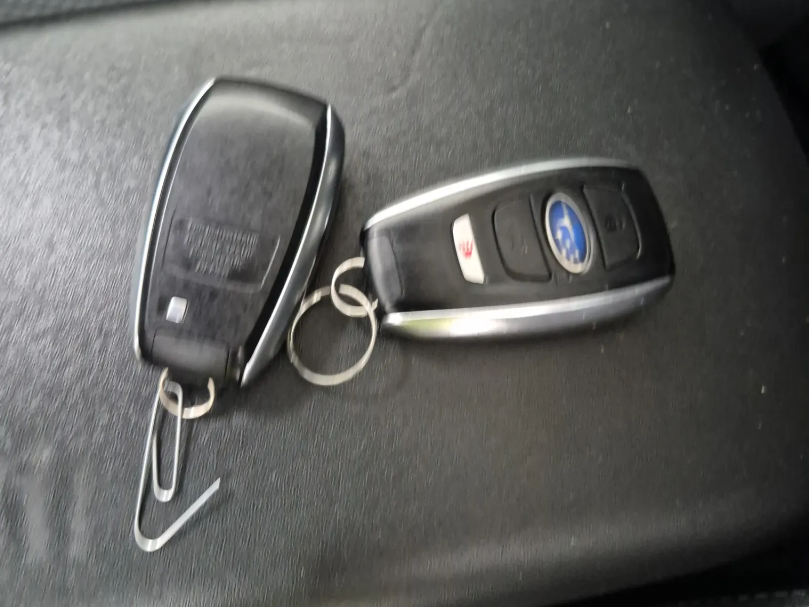 Keys/Fobs/Manual Photo