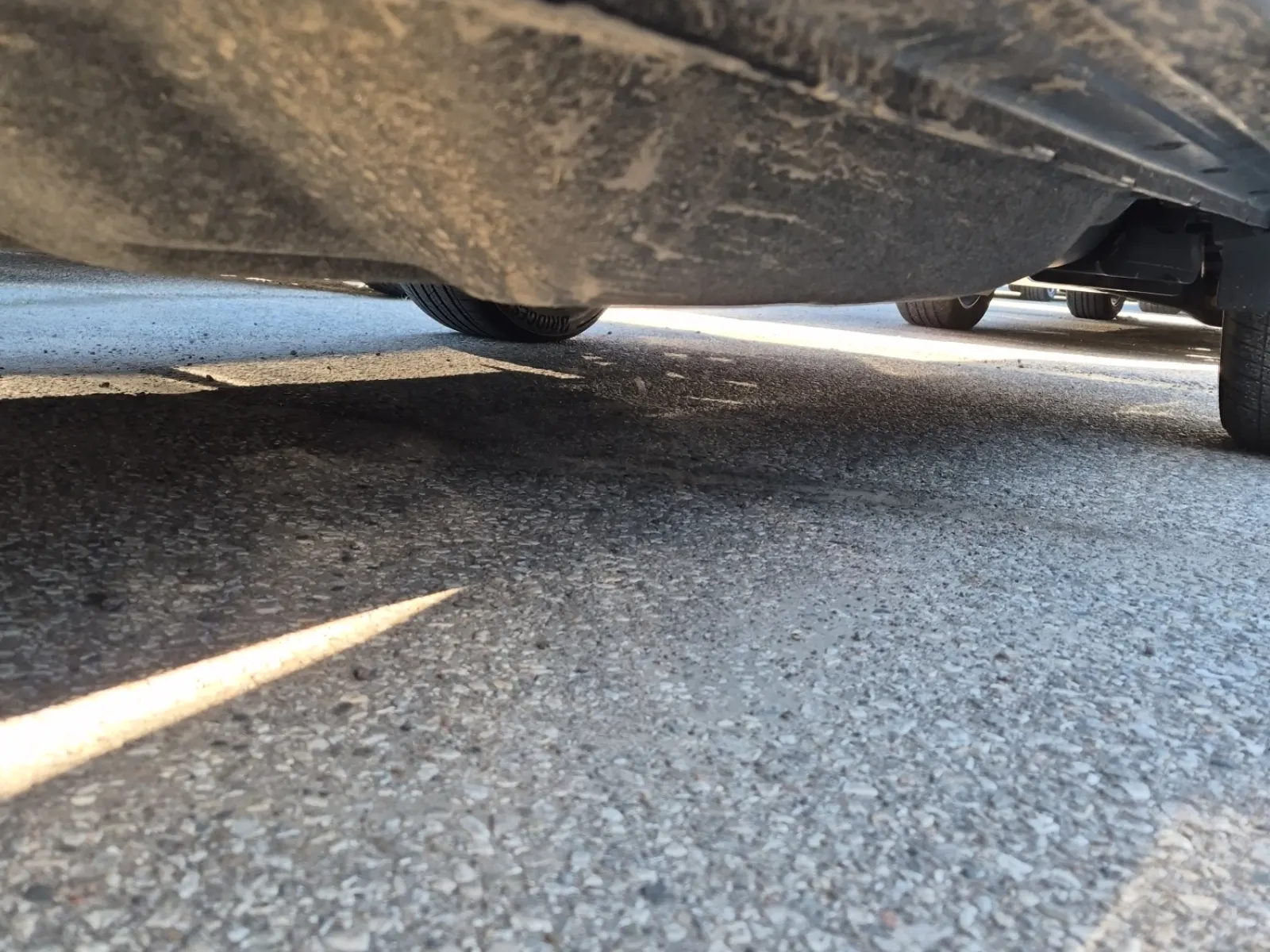 Undercarriage - Driver Photo