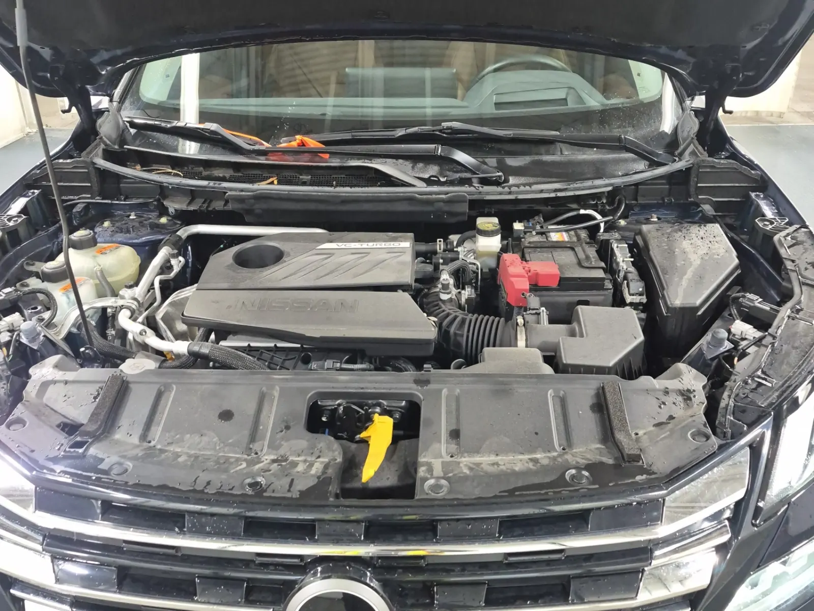 Engine Photo