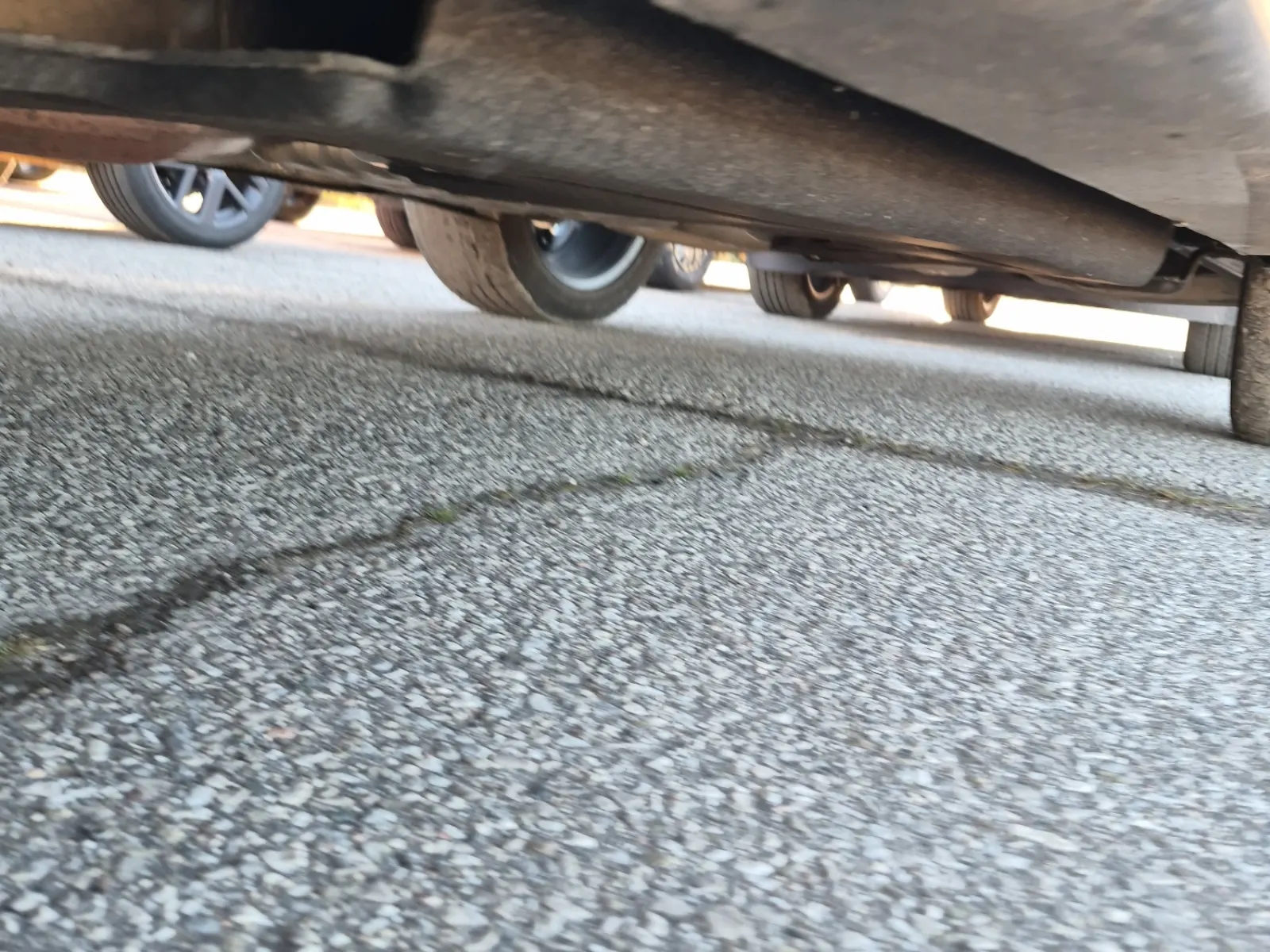 Undercarriage - Driver Photo
