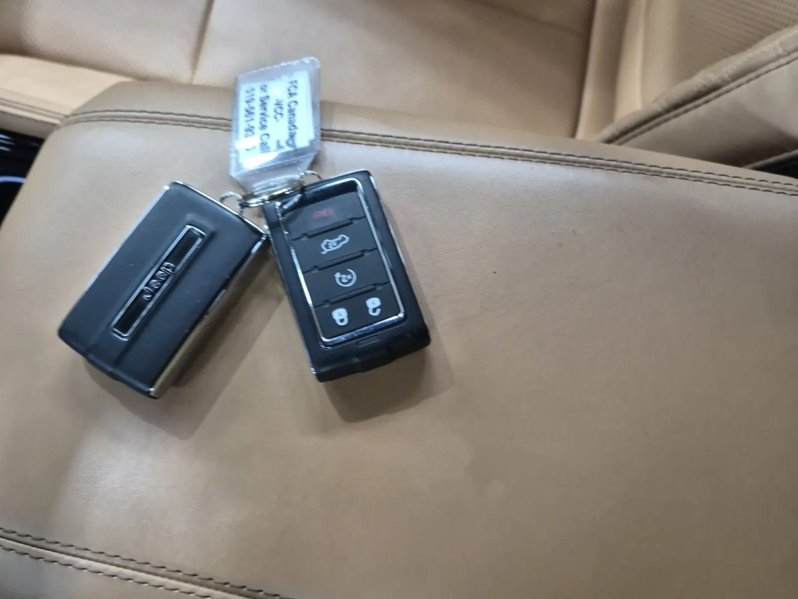 Keys/Fobs/Manual Photo