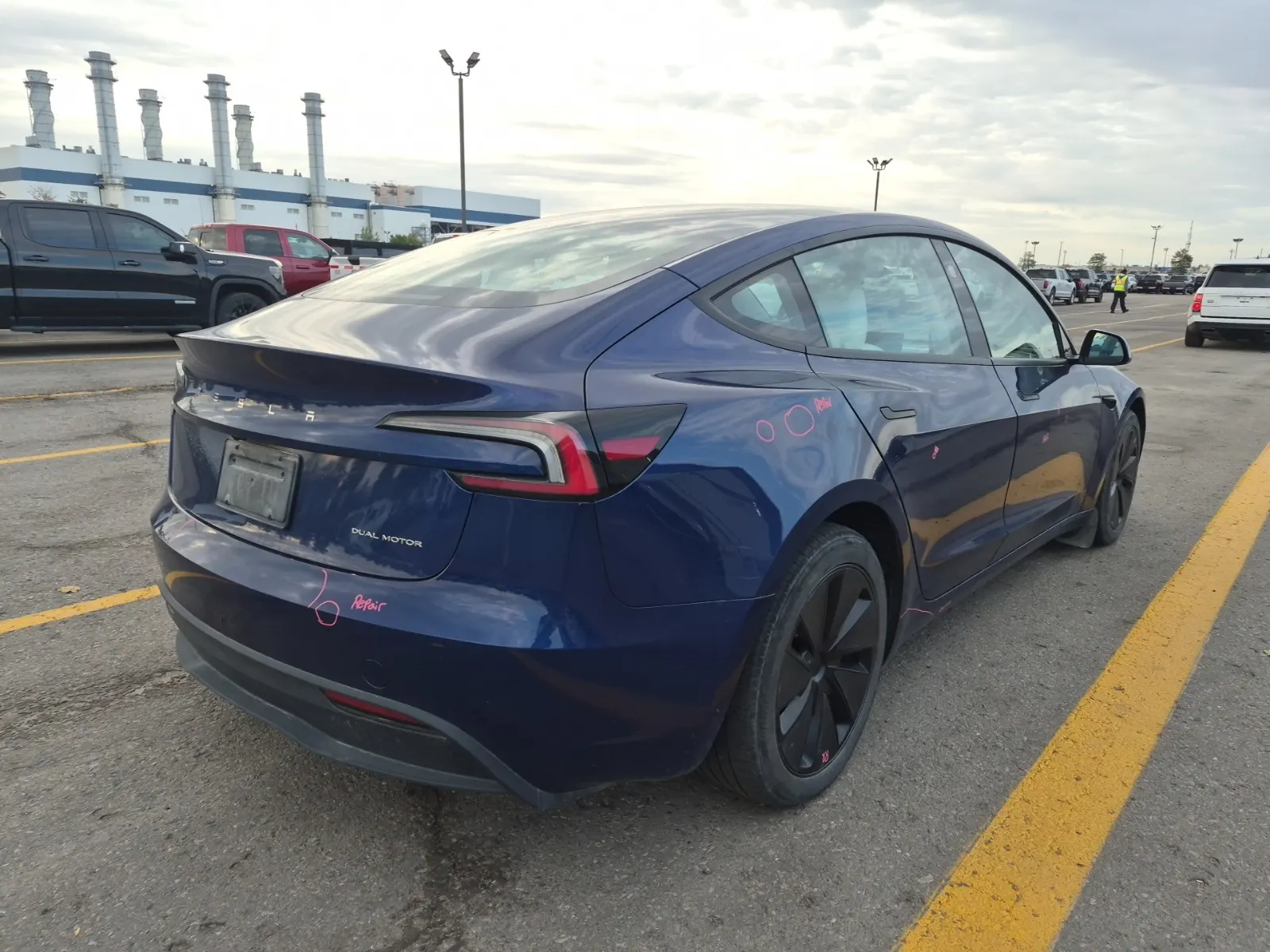 Passenger Rear 3/4 Photo