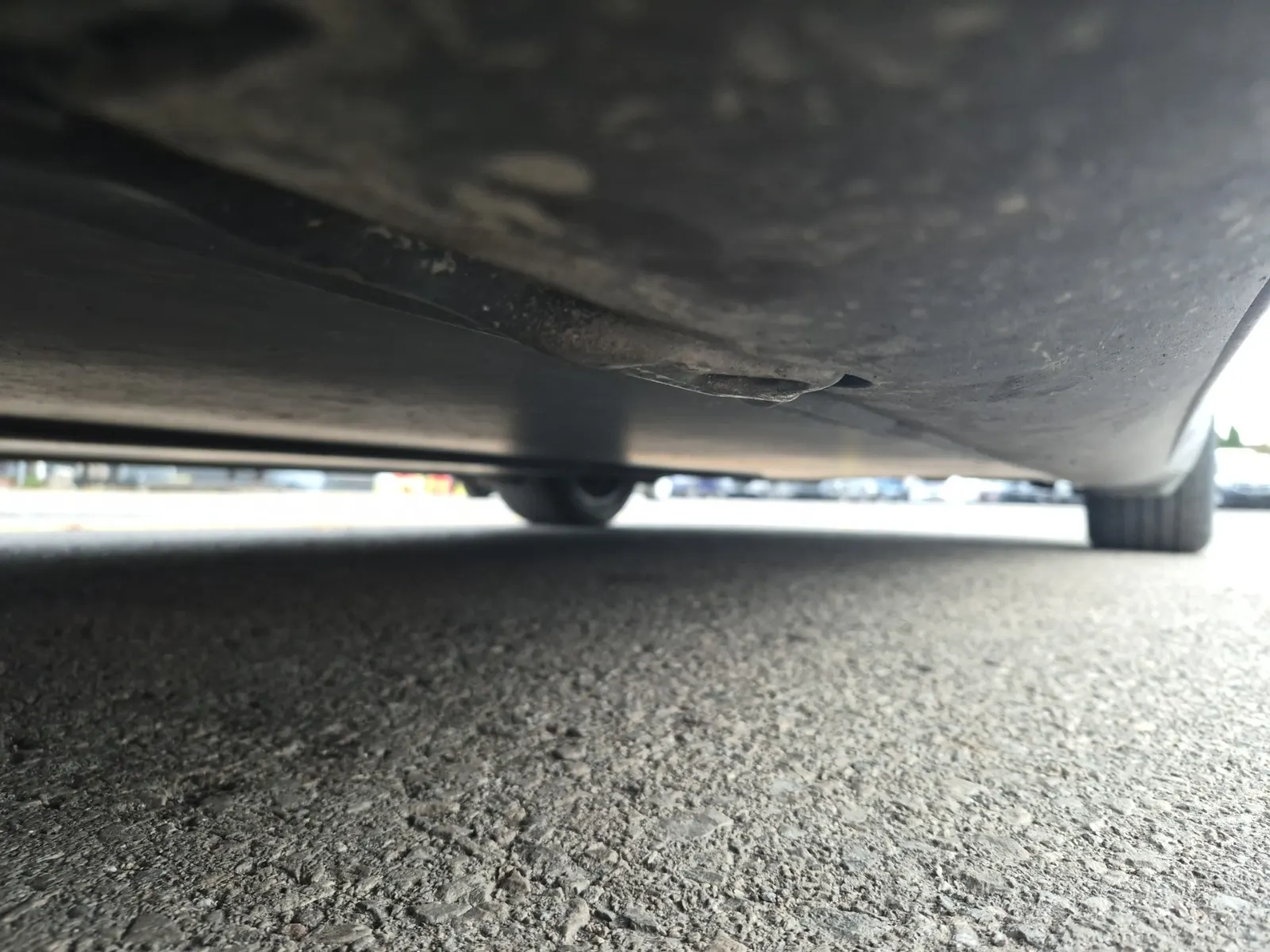 Undercarriage - Driver Photo