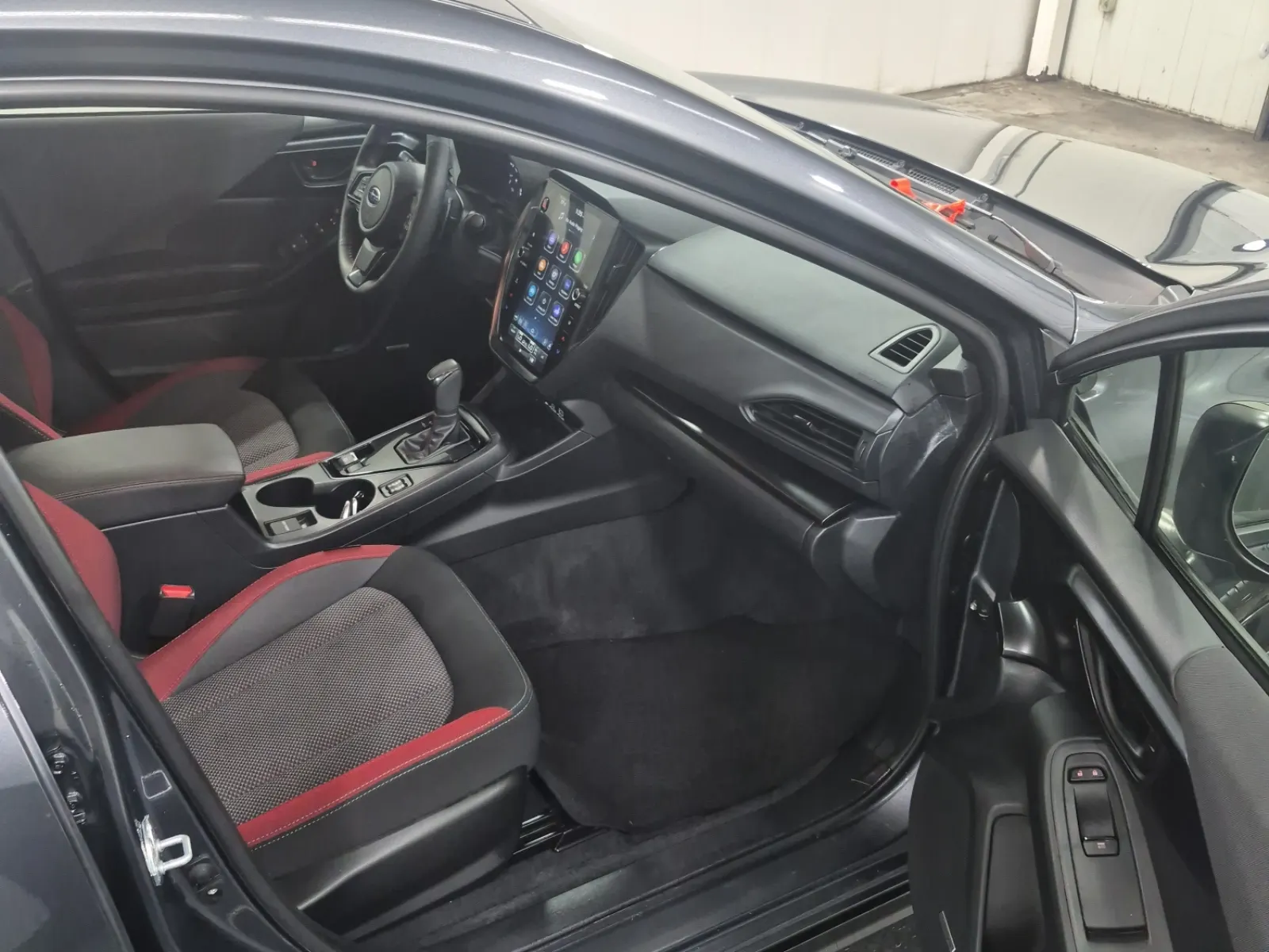 Right Side Interior Photo