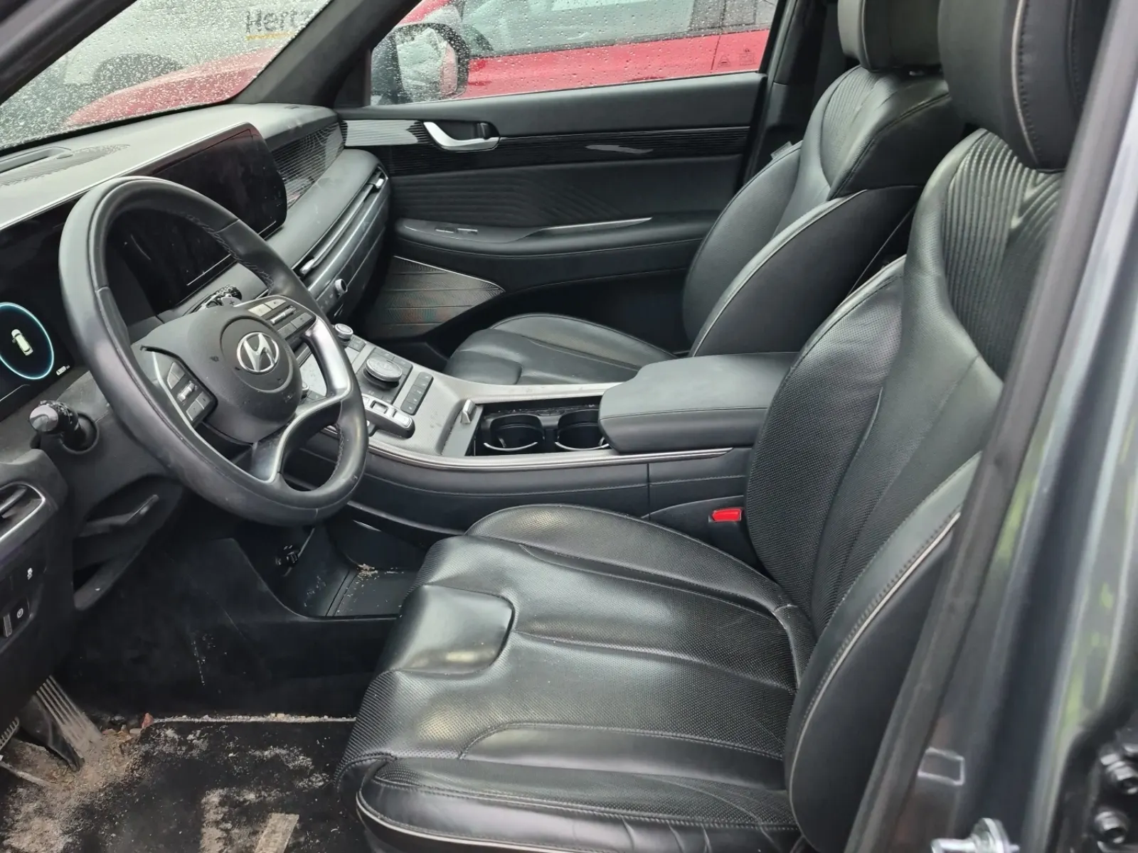 Front Interior Photo