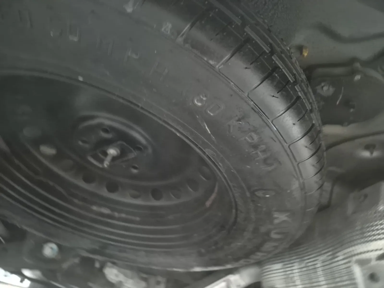 Spare Tire & Wheel Photo