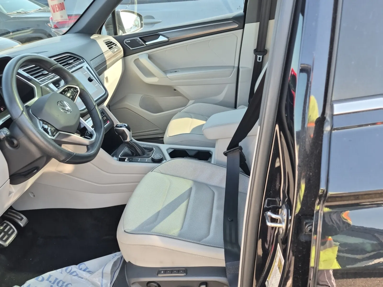 Front Interior Photo