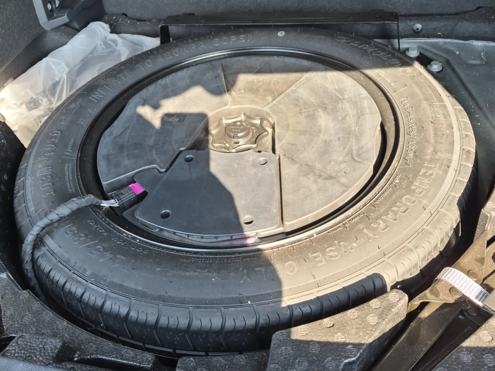 Spare Tire & Wheel Photo