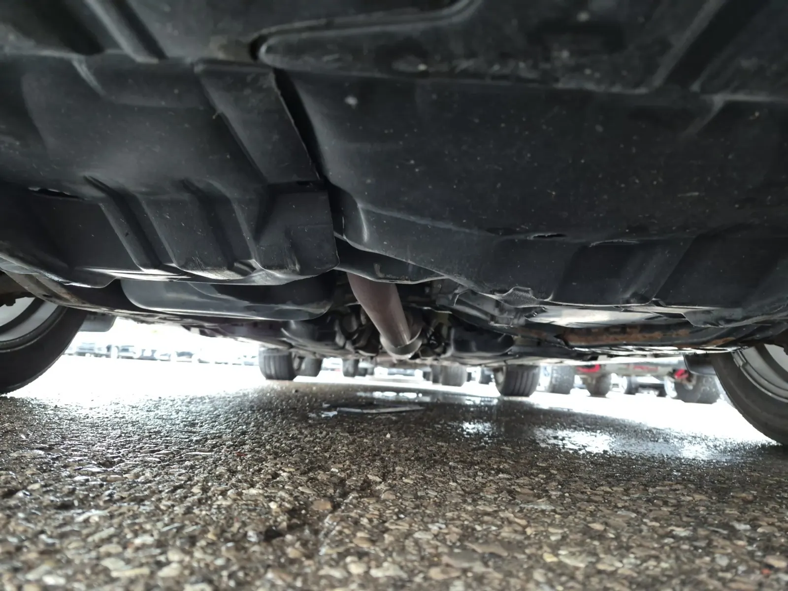 Undercarriage - Front Photo