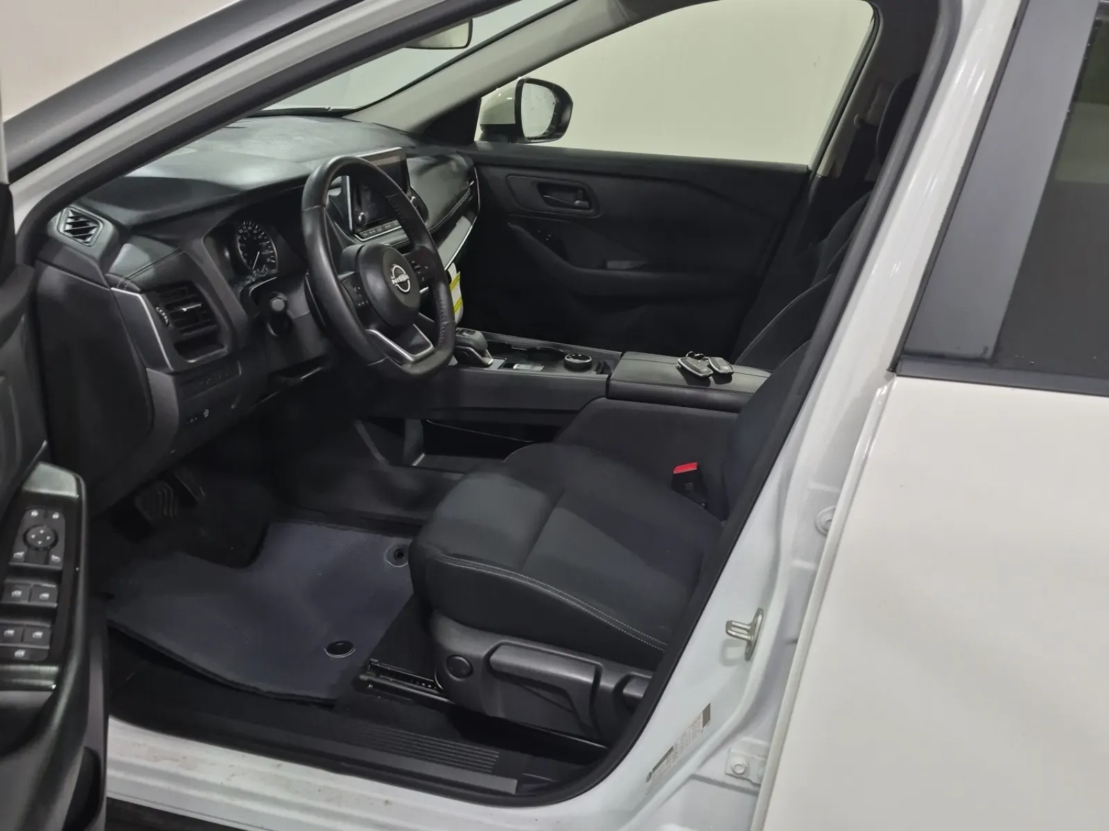 Front Interior Photo