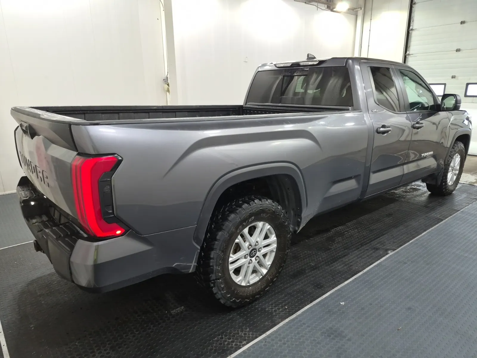Passenger Rear 3/4 Photo