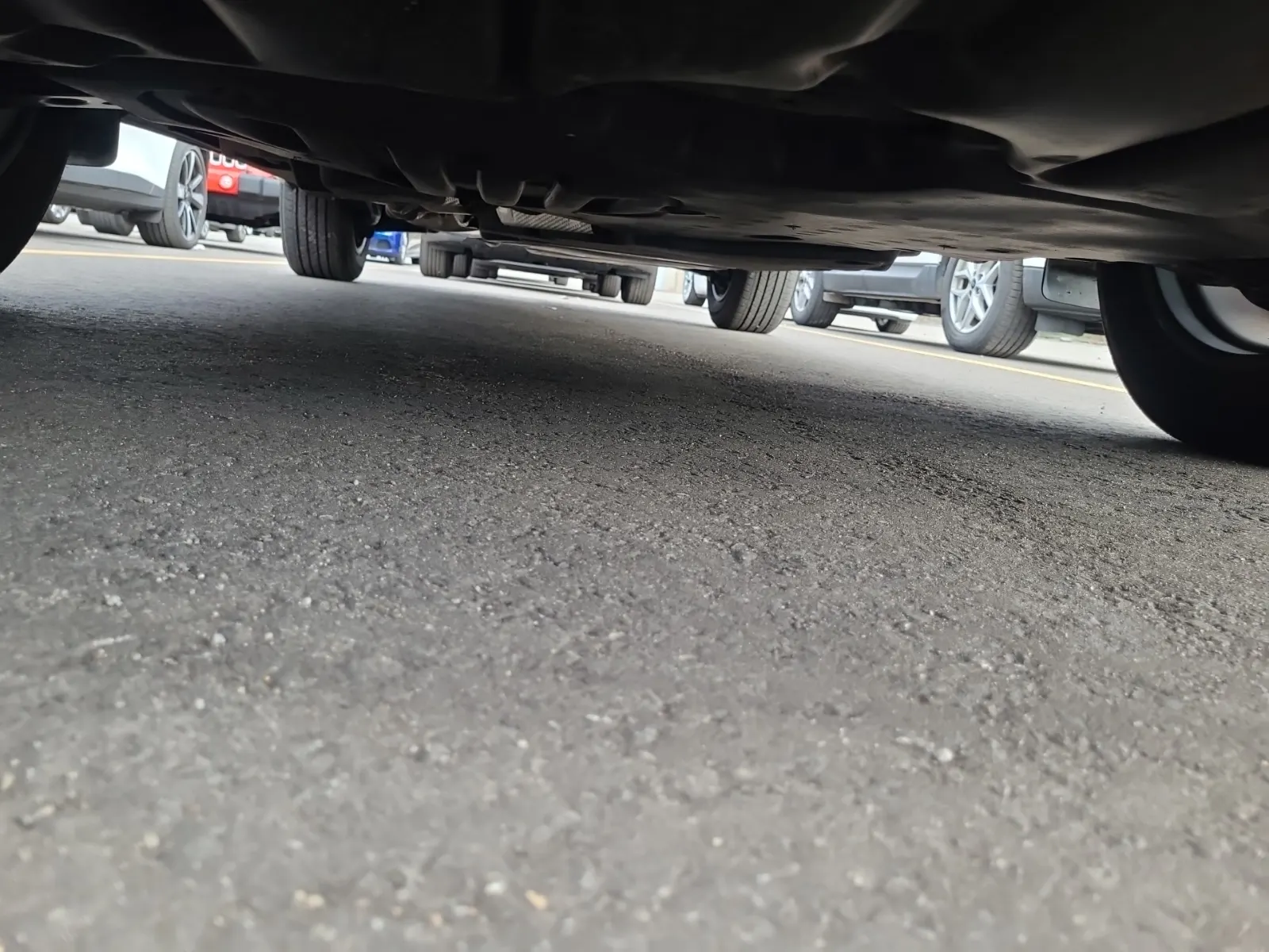 Undercarriage - Front Photo