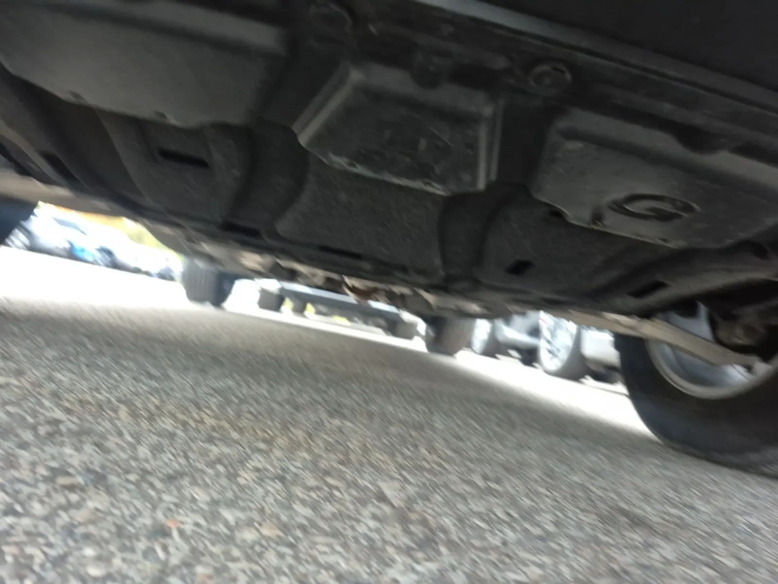 Undercarriage - Front Photo