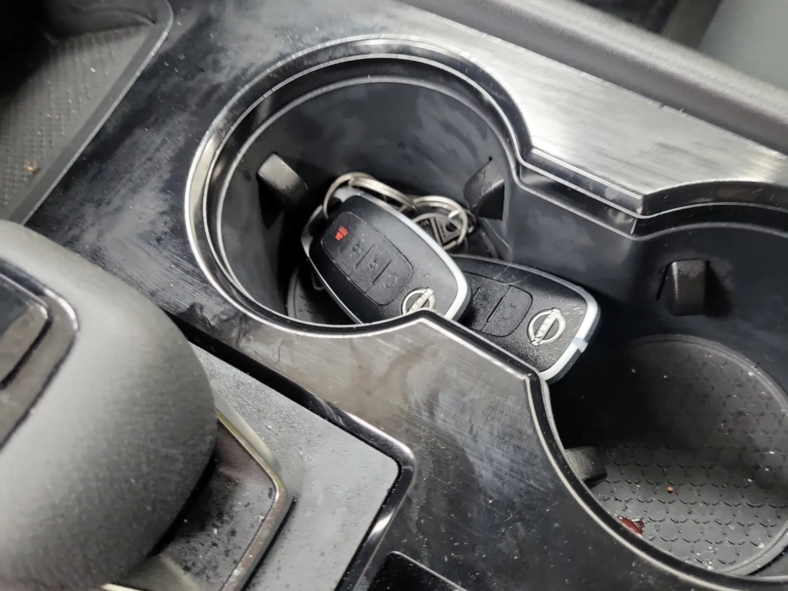 Keys/Fobs/Manual Photo
