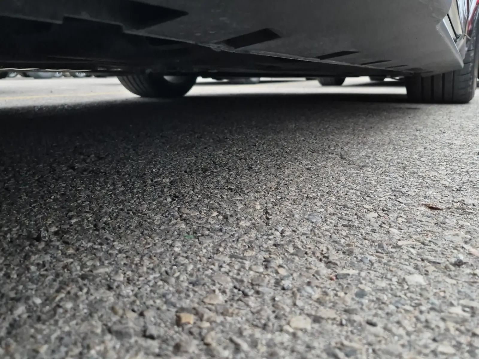 Undercarriage - Passenger Photo