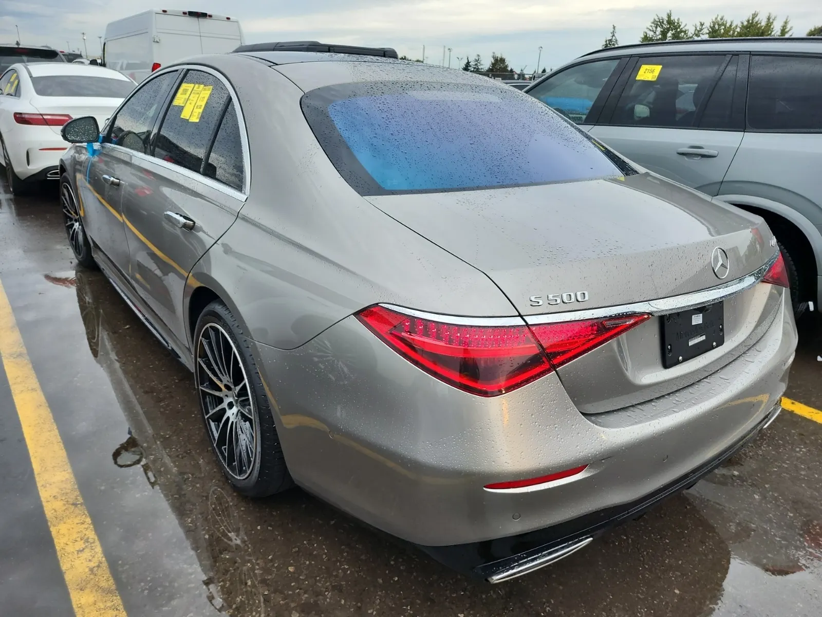 Driver Rear 3/4 Photo