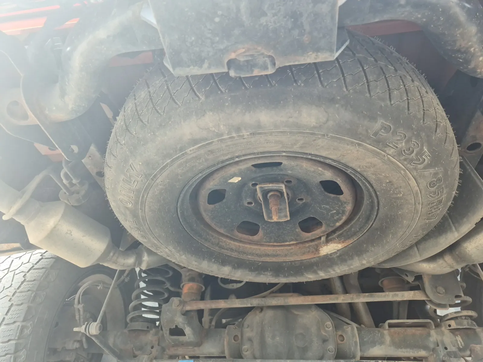 Spare Tire & Wheel Photo