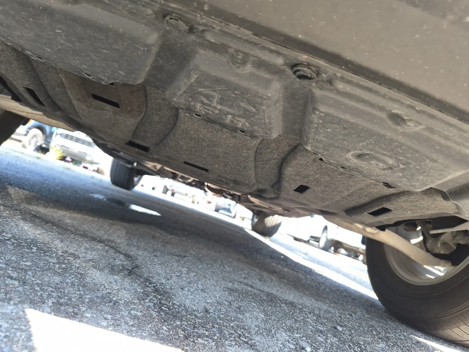 Undercarriage - Front Photo