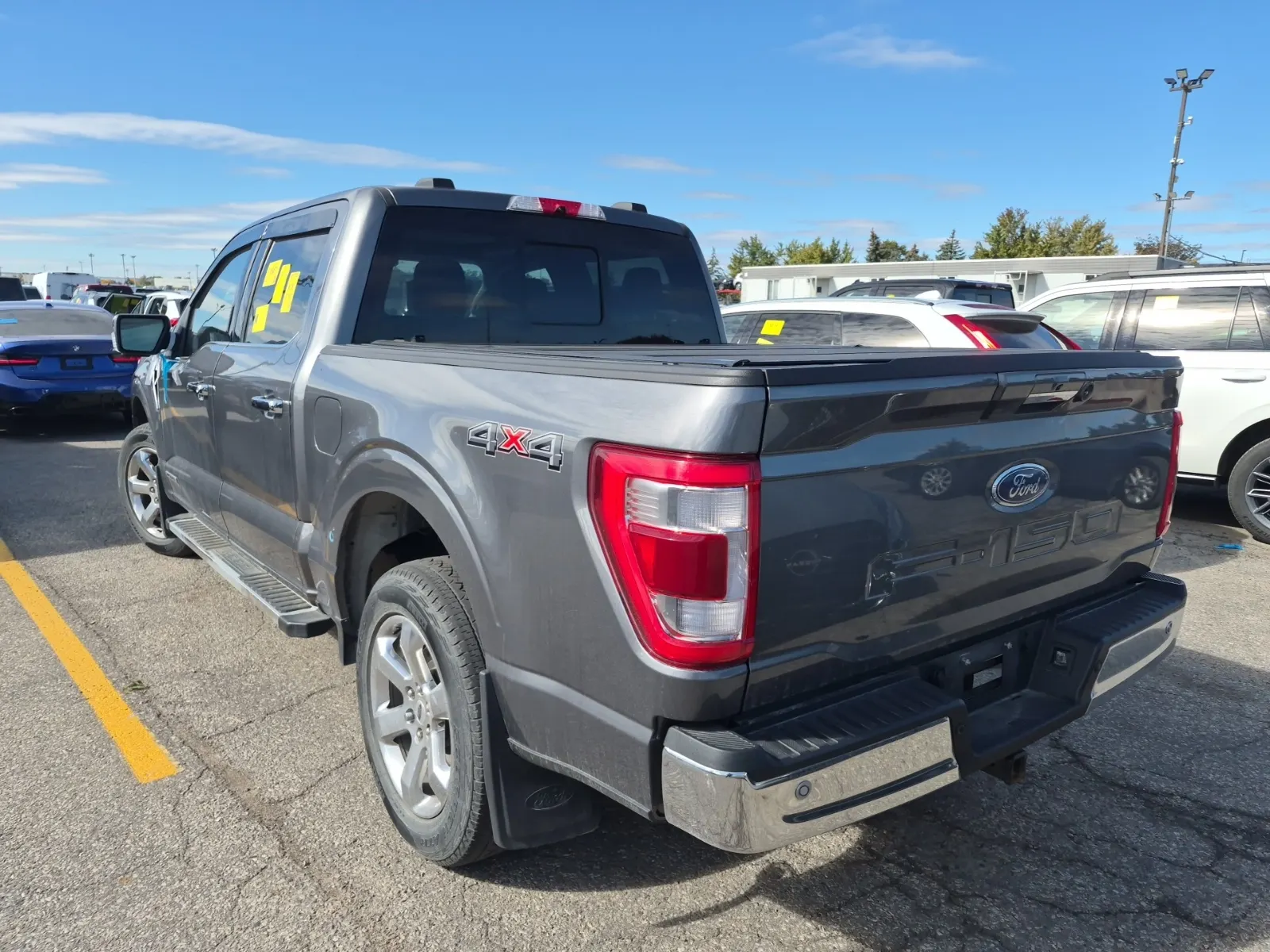 Driver Rear 3/4 Photo