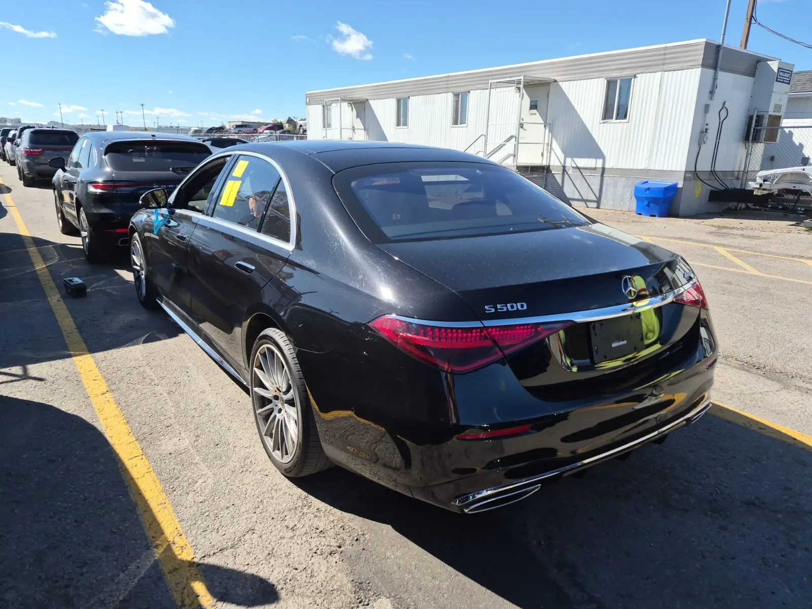 Driver Rear 3/4 Photo