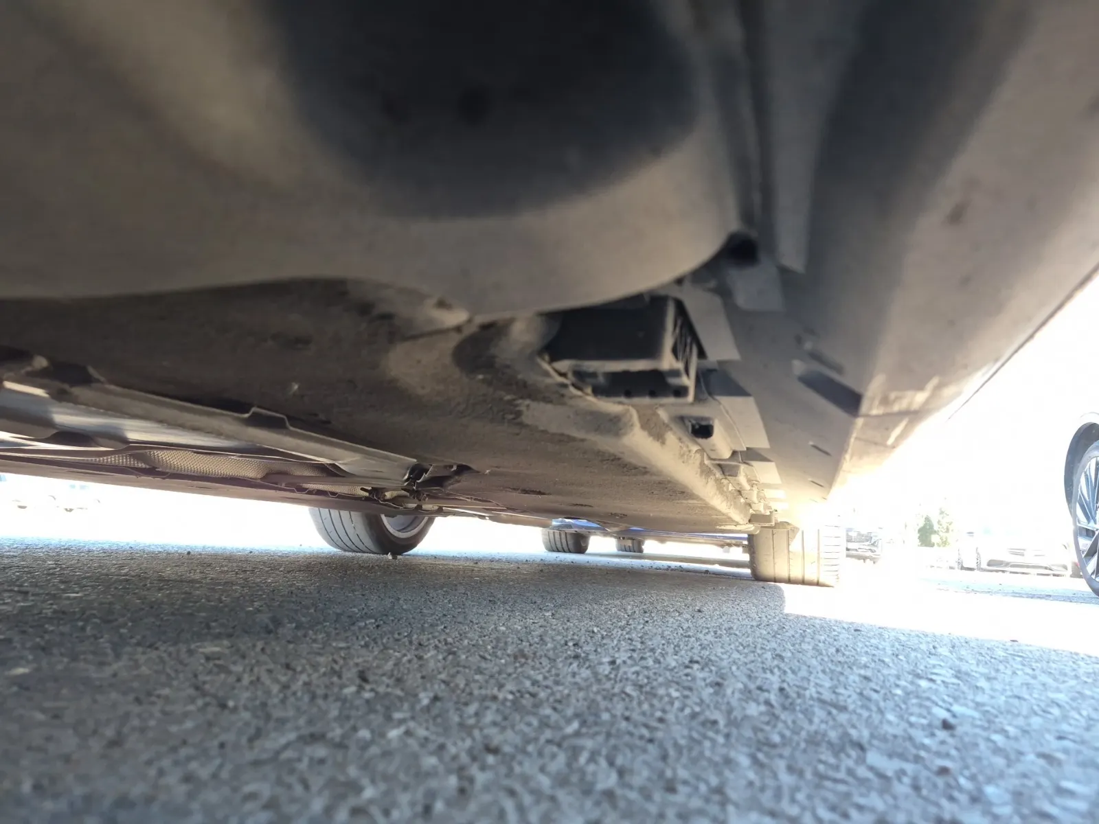 Undercarriage - Driver Photo