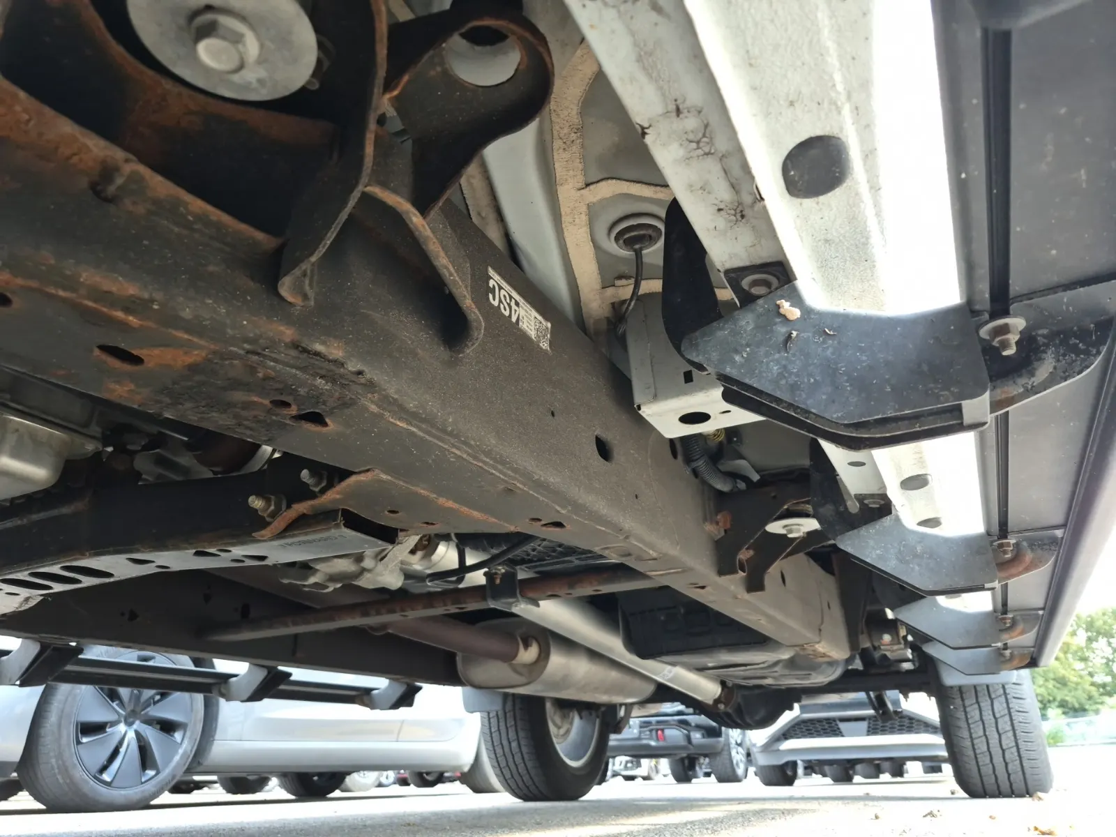 Undercarriage - Driver Photo