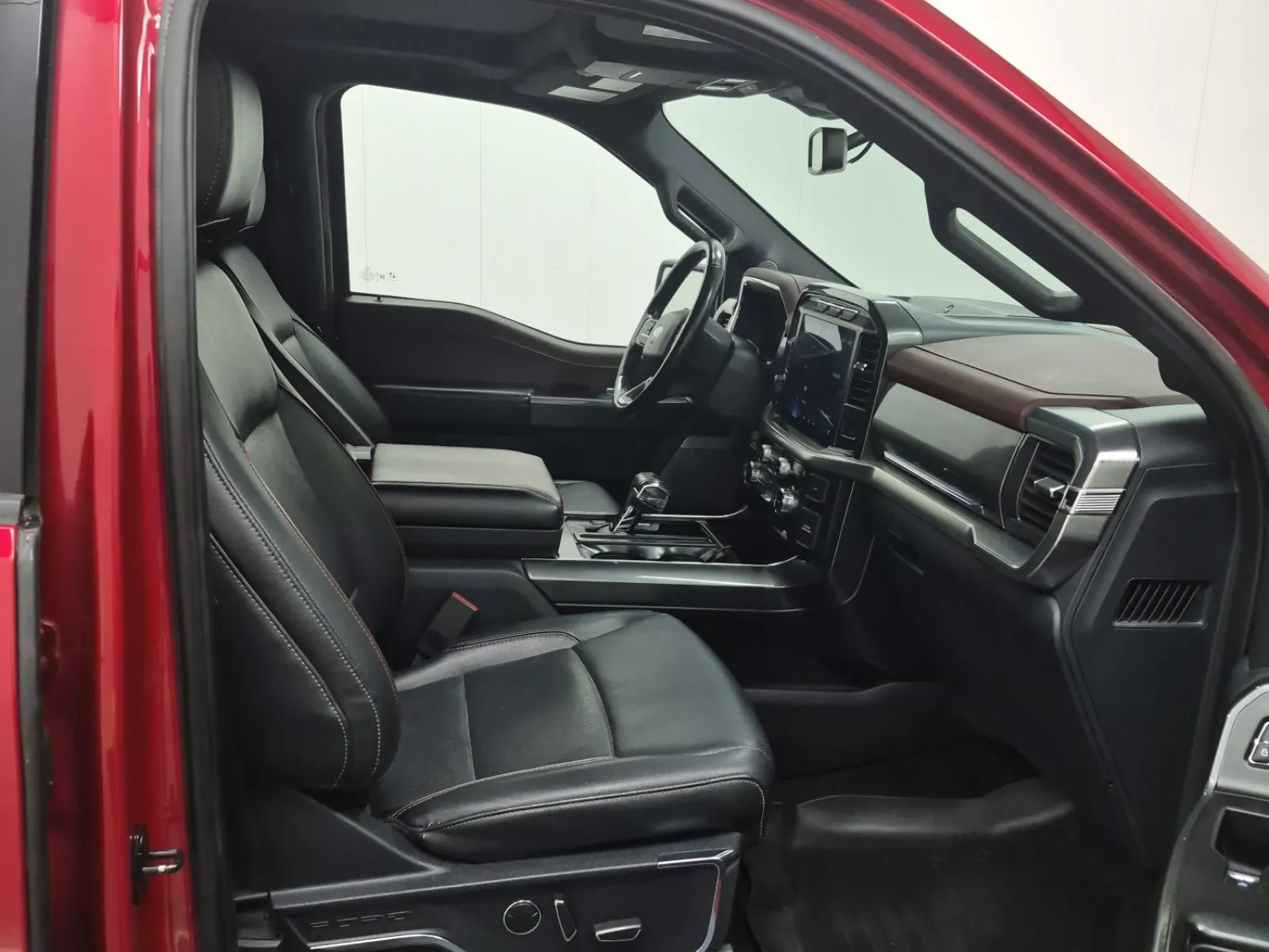 Right Side Interior Photo
