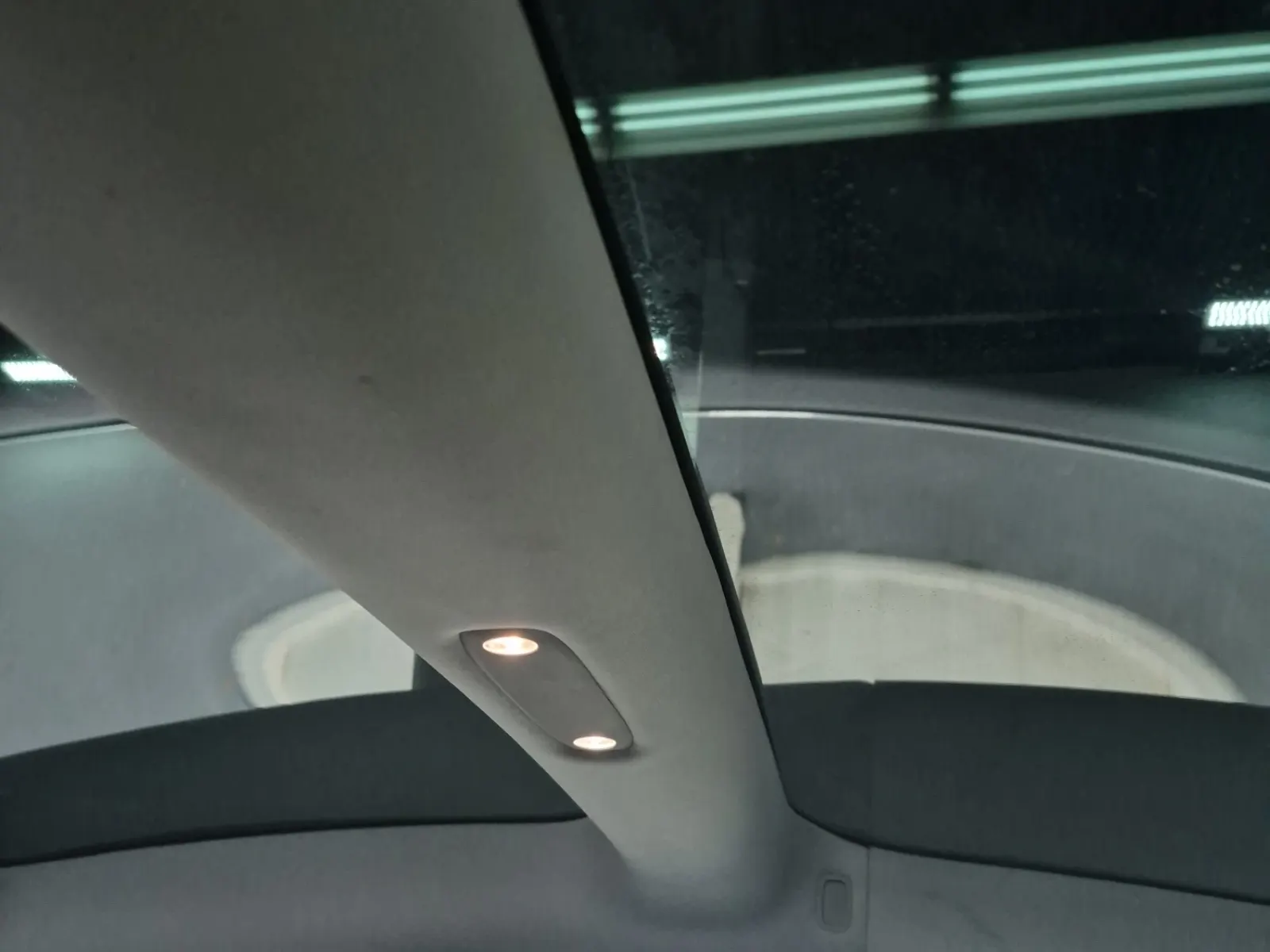 Interior Roof Photo