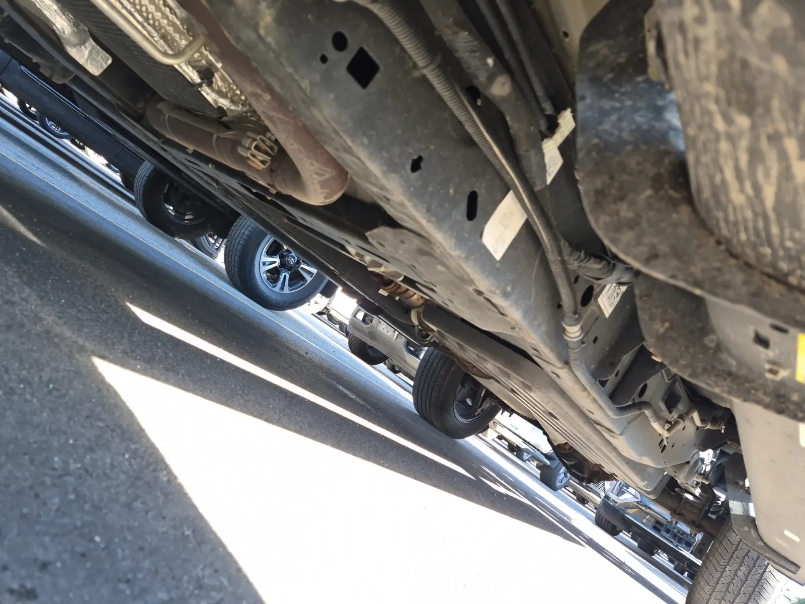 Undercarriage - Driver Photo