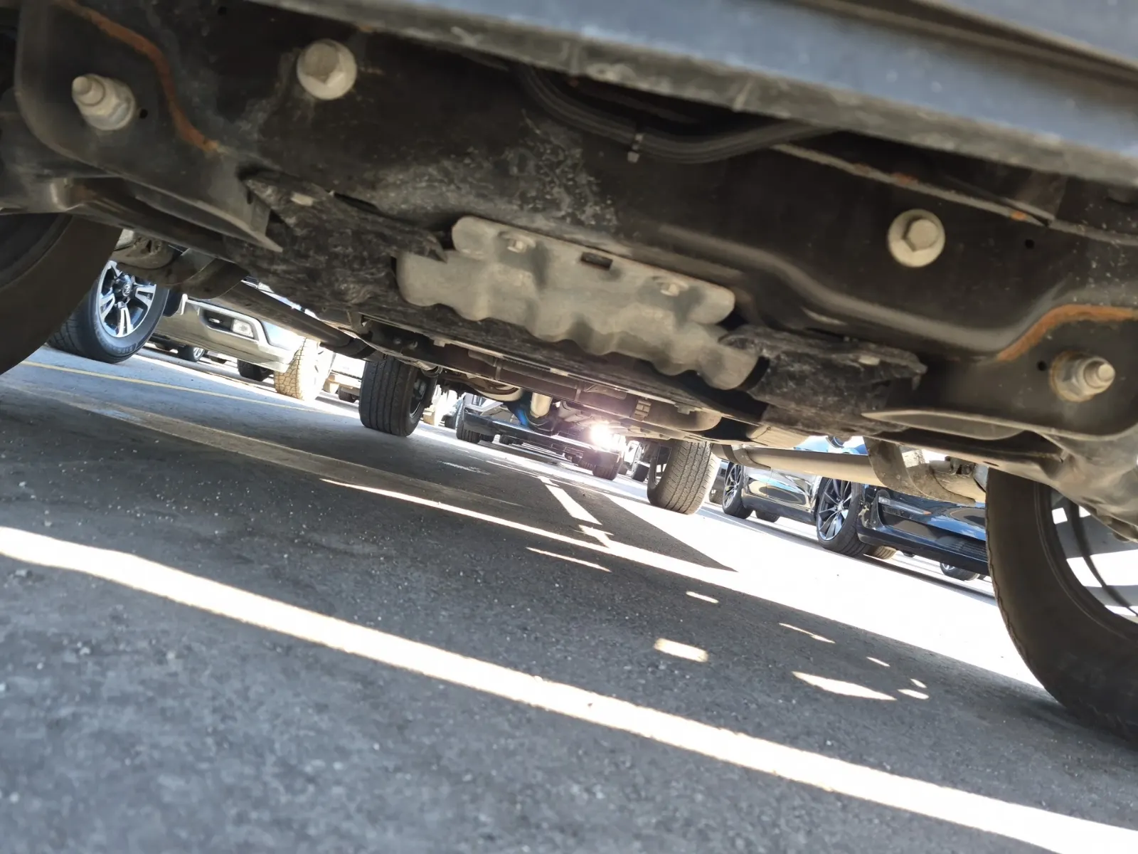 Undercarriage - Front Photo