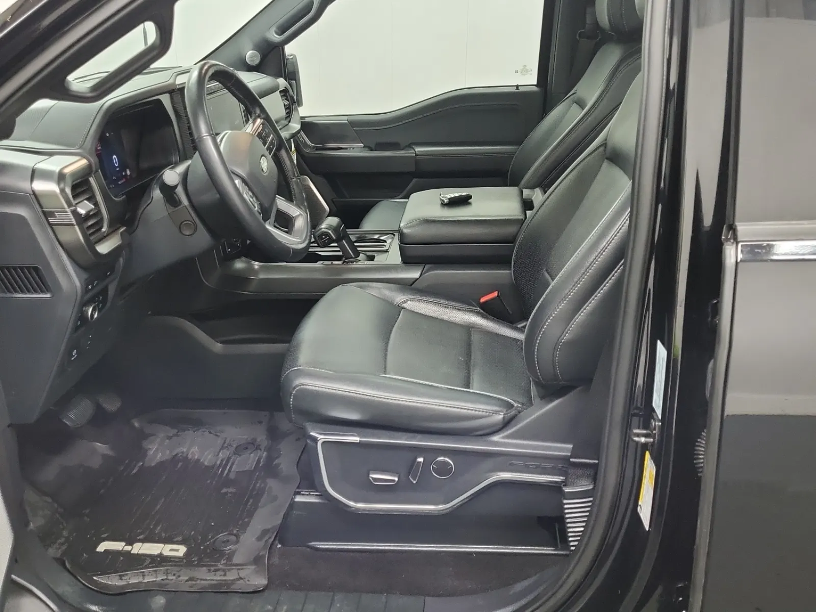 Front Interior Photo