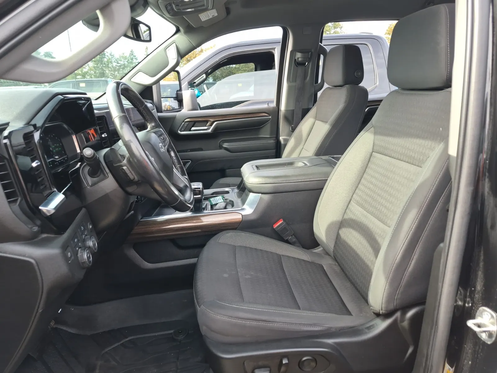 Front Interior Photo