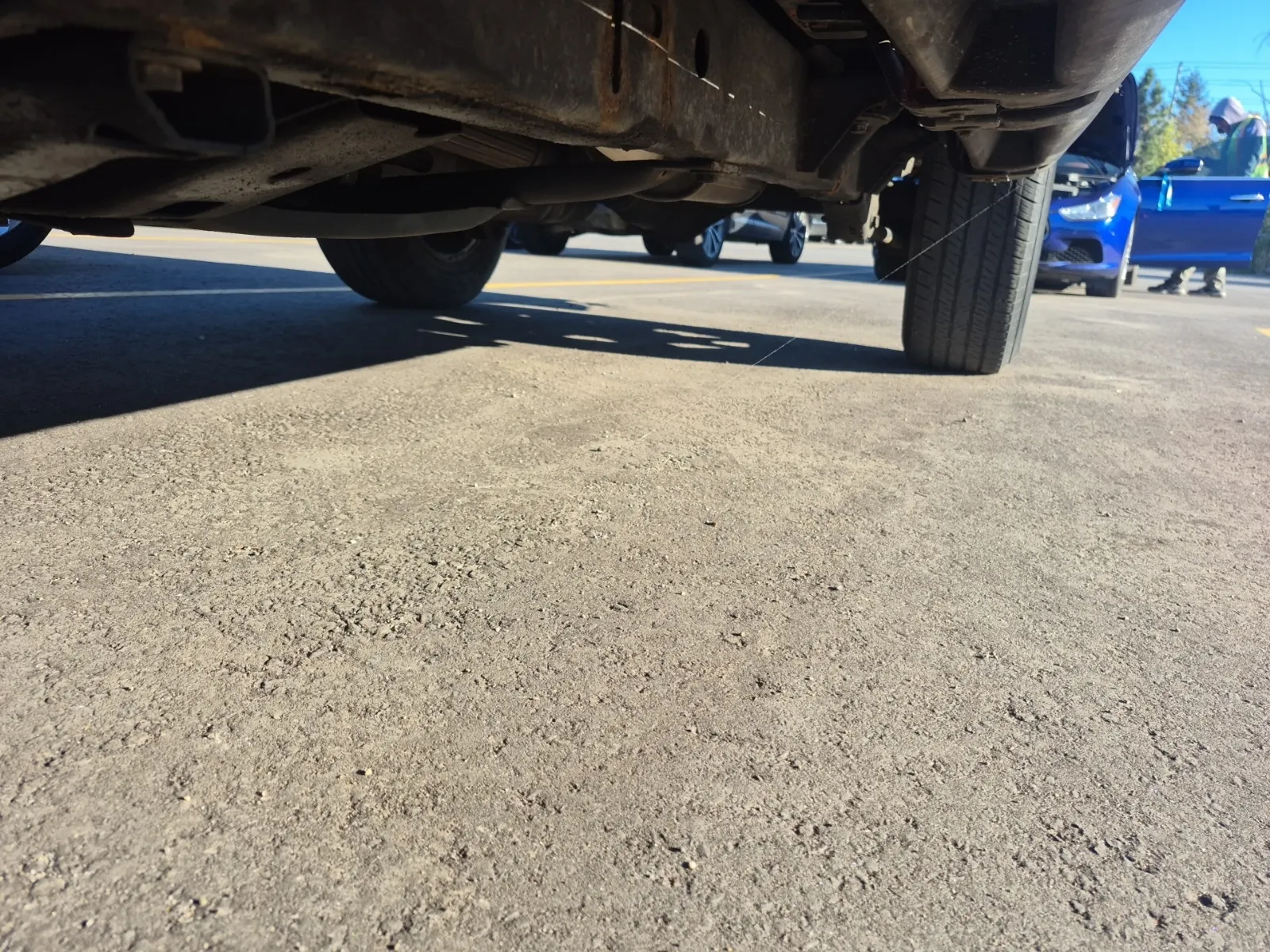 Undercarriage - Driver Photo