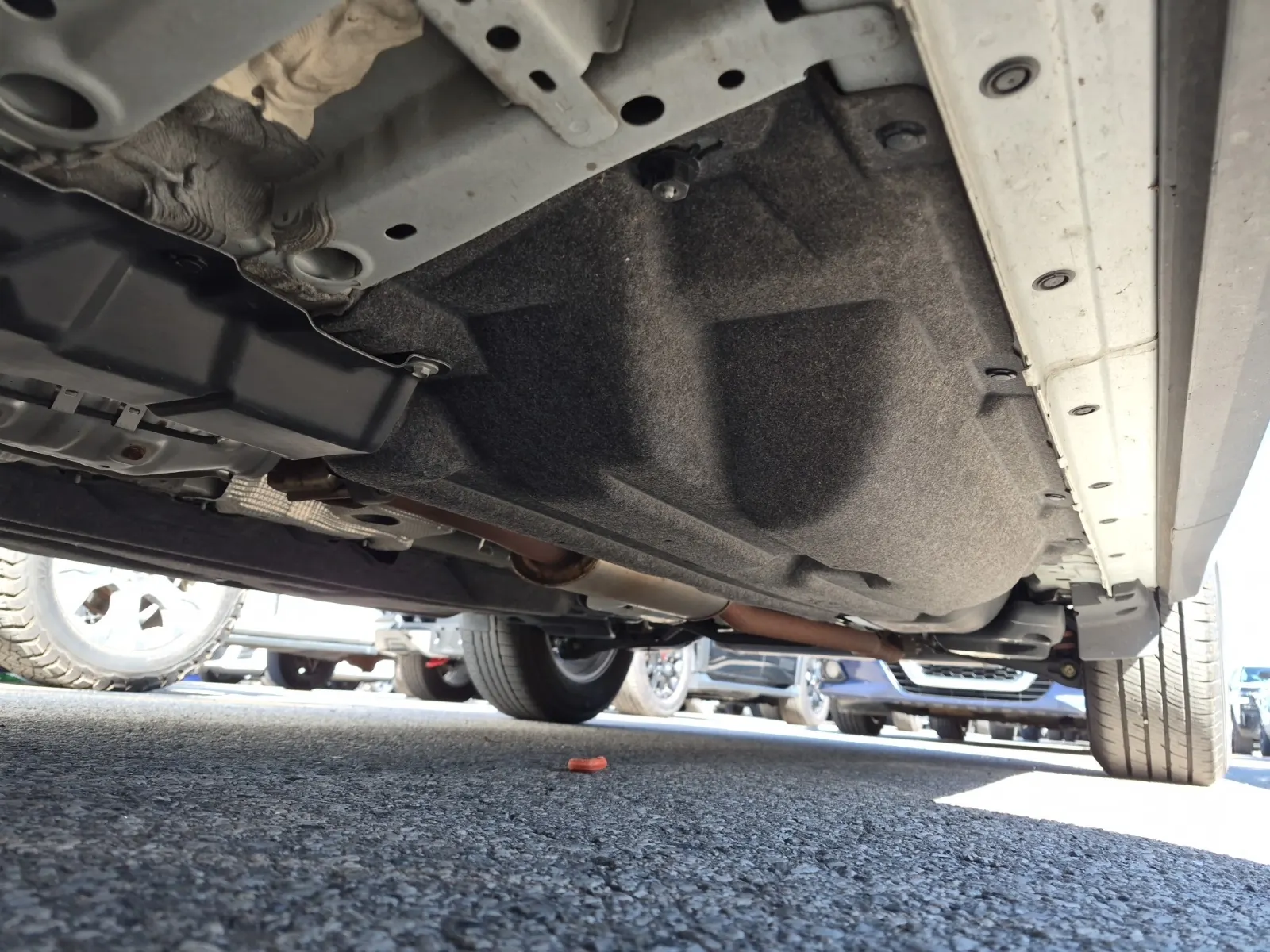 Undercarriage - Driver Photo