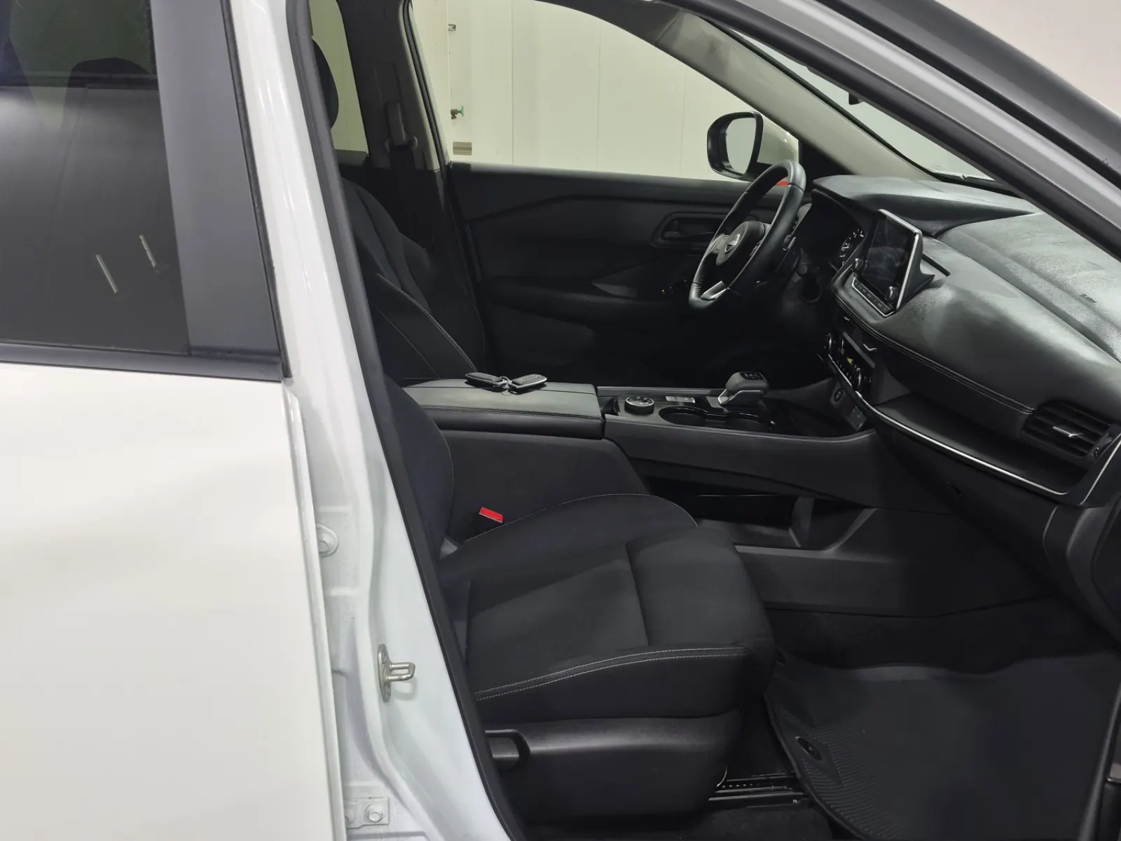 Right Side Interior Photo