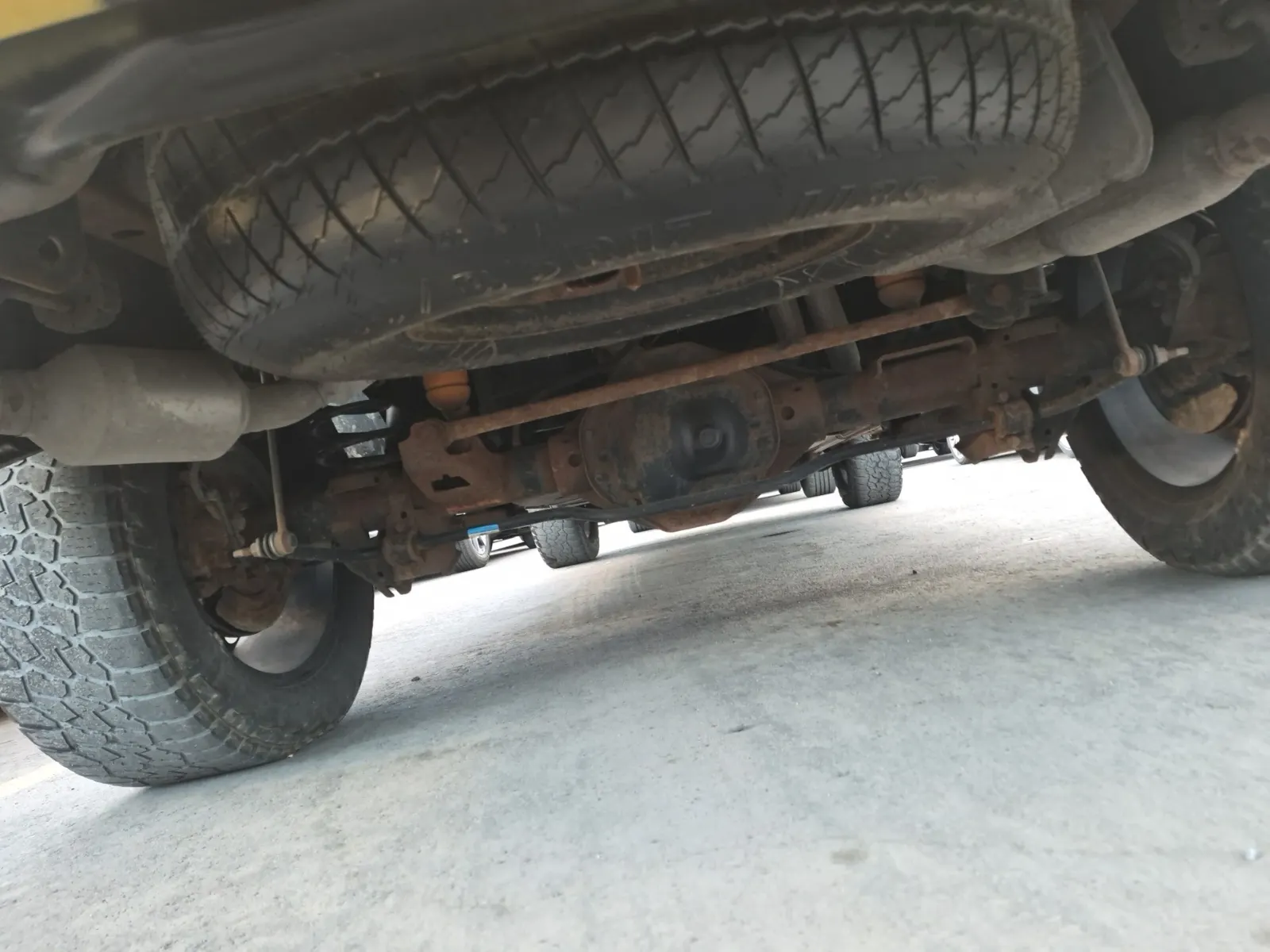Spare Tire & Wheel Photo