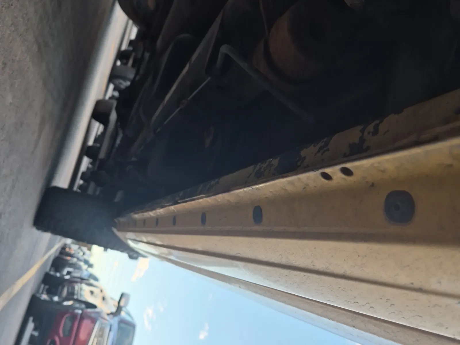 Undercarriage - Driver Photo