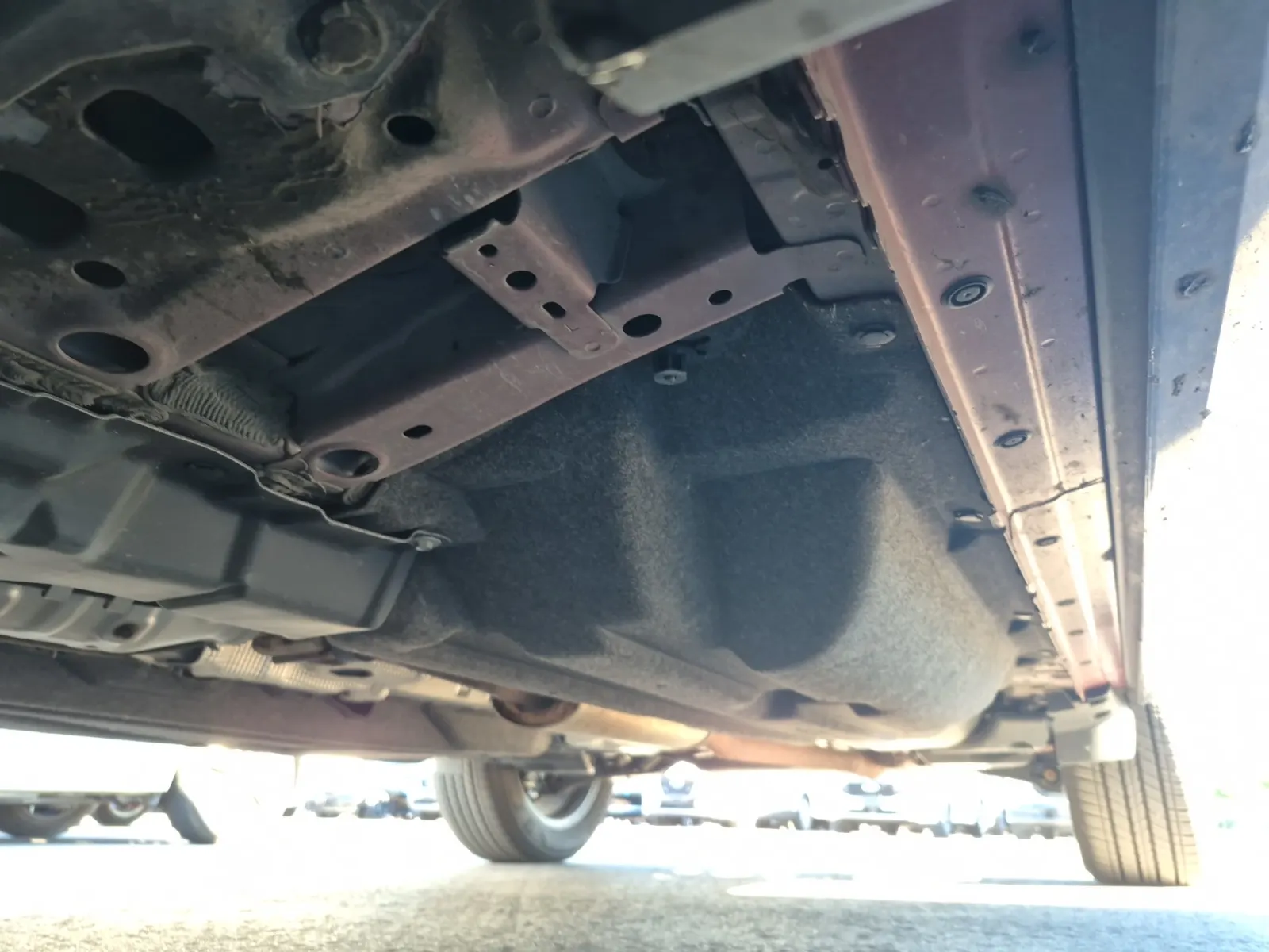 Undercarriage - Driver Photo