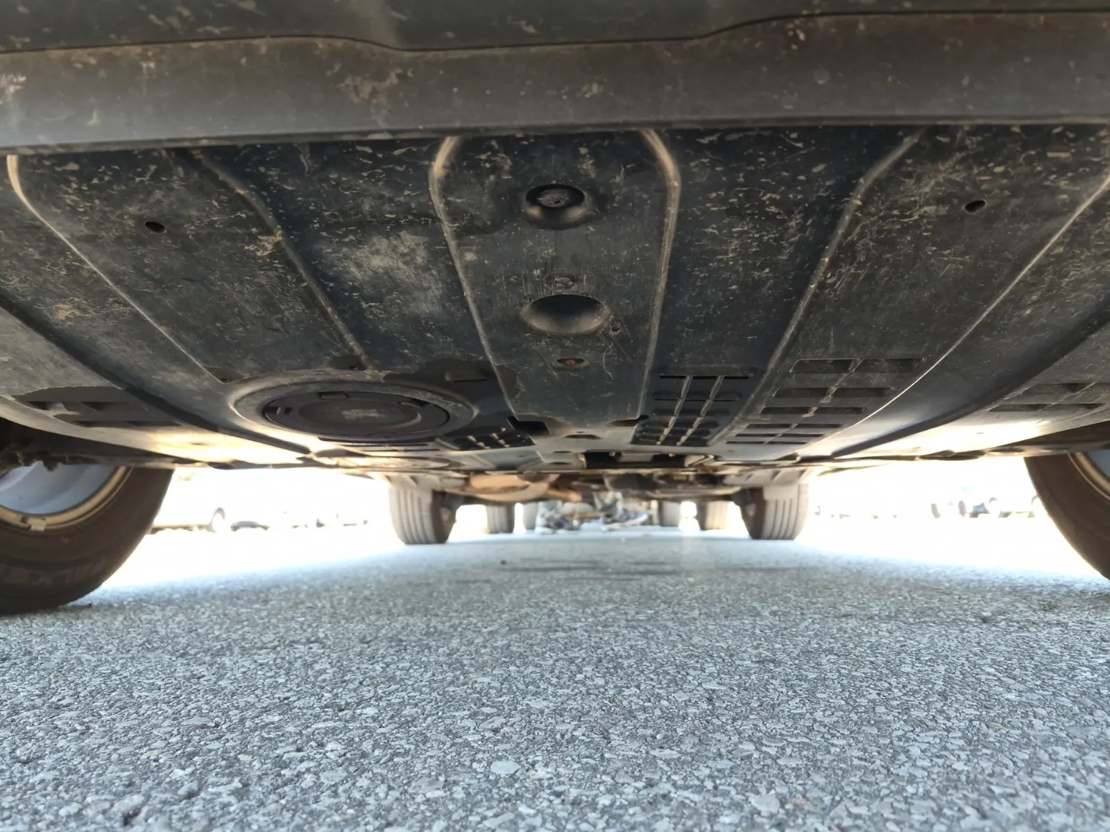Undercarriage - Front Photo
