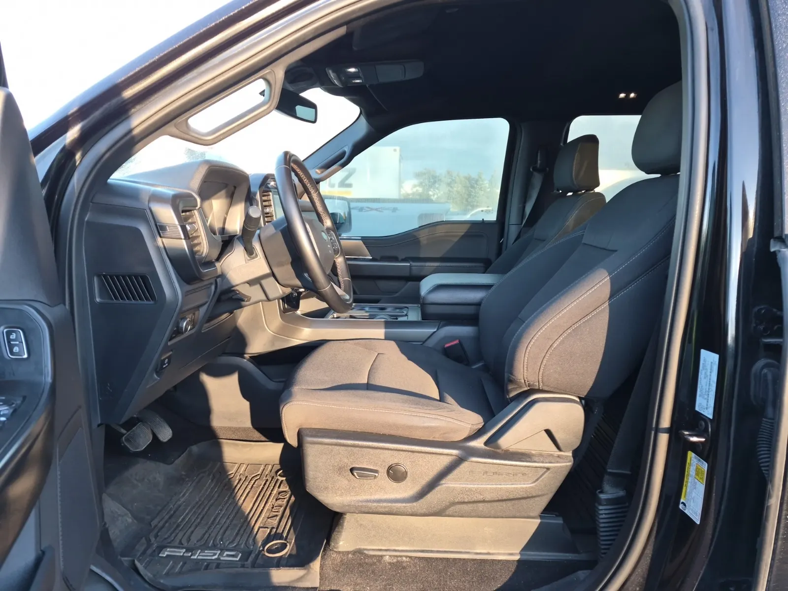 Front Interior Photo