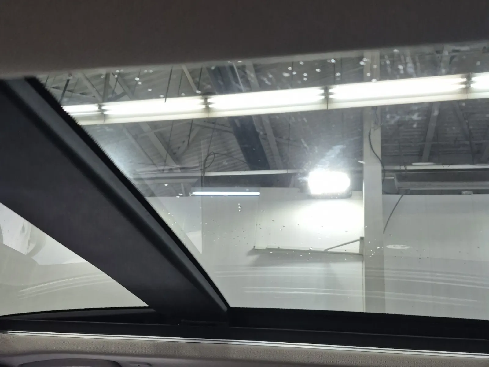 Interior Roof Photo
