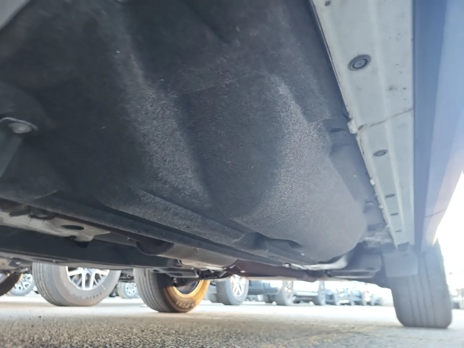 Undercarriage - Driver Photo