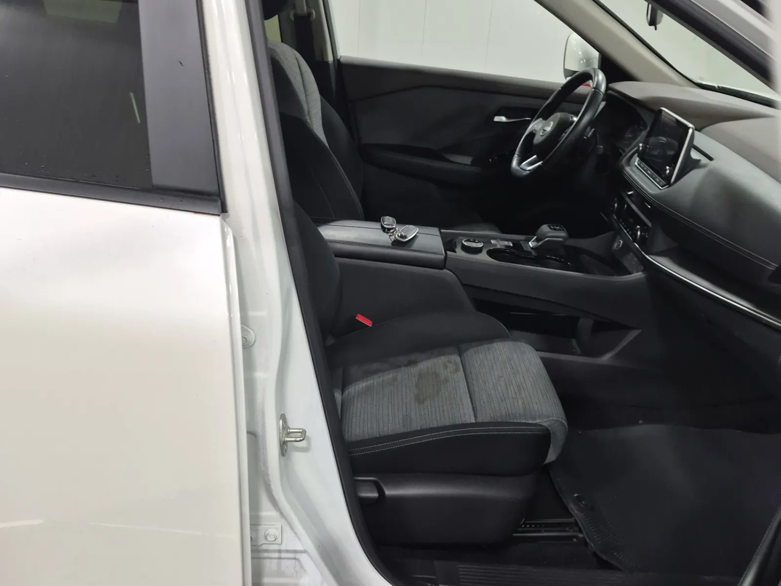 Right Side Interior Photo