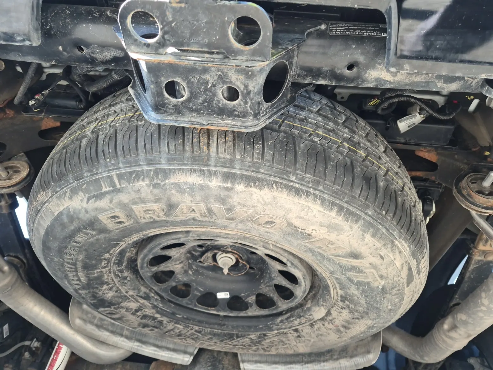 Spare Tire & Wheel Photo